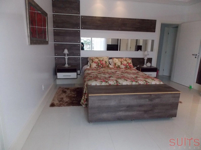 Incrível mansão no condomínio Bosques de Atlântida: 48ª foto da galeria de imagens do imóvel