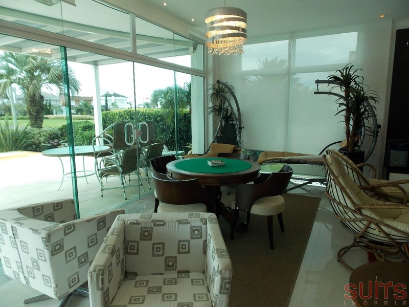 Incrível mansão no condomínio Bosques de Atlântida: 65ª foto da galeria de imagens do imóvel