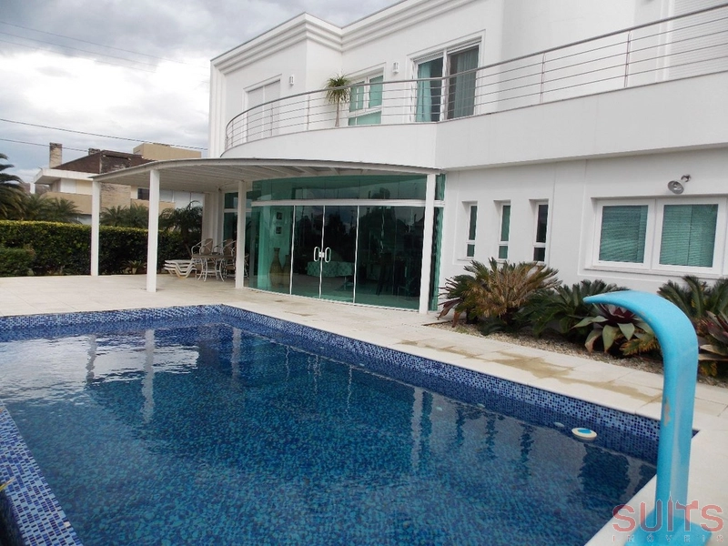 Incrível mansão no condomínio Bosques de Atlântida: 78ª foto da galeria de imagens do imóvel