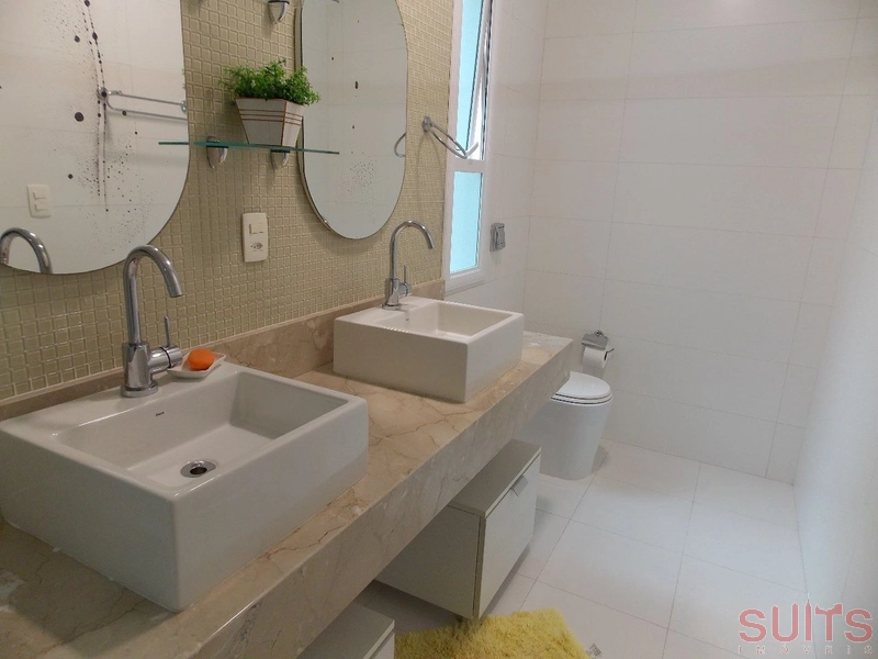 Incrível mansão no condomínio Bosques de Atlântida: 70ª foto da galeria de imagens do imóvel