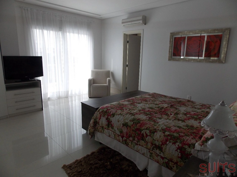 Incrível mansão no condomínio Bosques de Atlântida: 43ª foto da galeria de imagens do imóvel