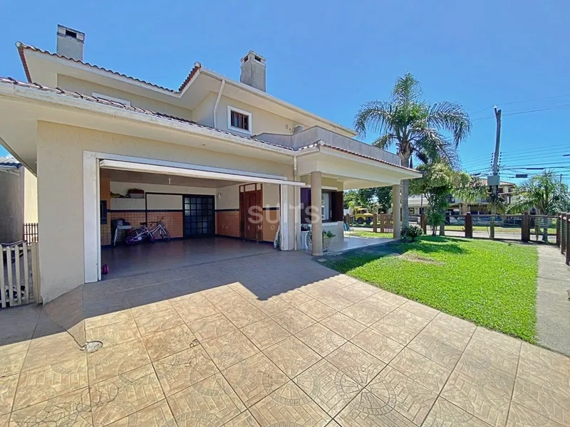 Sobrado com uma excelente localização no Centro de Xangri-lá: 2ª foto da galeria de imagens do imóvel