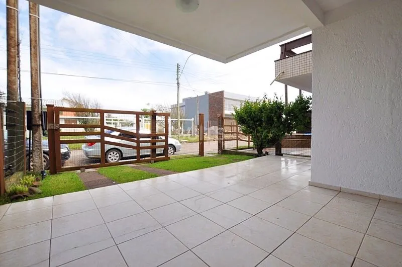 Excelente Duplex no Centro de Xangri-Lá: 3ª foto da galeria de imagens do imóvel