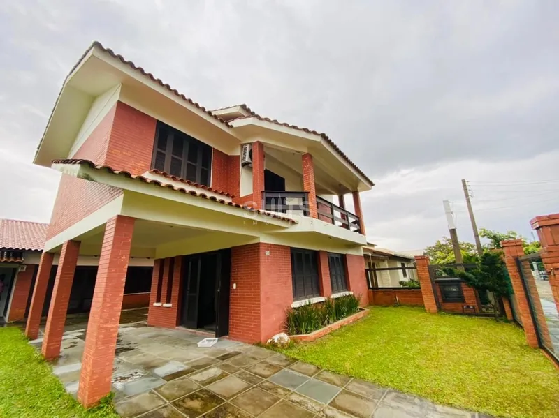 Excelente sobrado proximo ao mar na praia da Maristela em Xangri-Lá: 2ª foto da galeria de imagens do imóvel