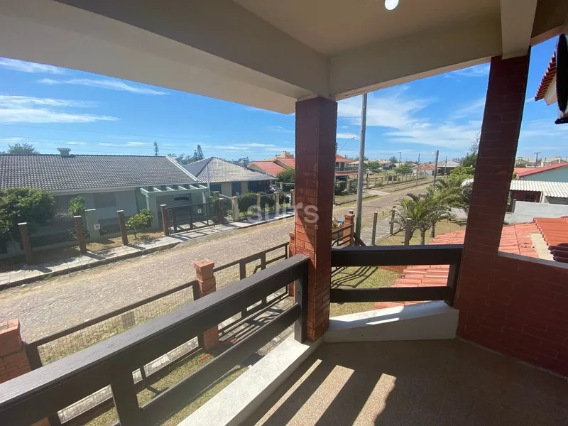 Excelente sobrado proximo ao mar na praia da Maristela em Xangri-Lá: 10ª foto da galeria de imagens do imóvel