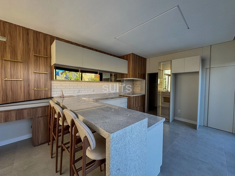 Casa nova alto padrão a 2 minutos do mar em Xangri-Lá.: 9ª foto da galeria de imagens do imóvel