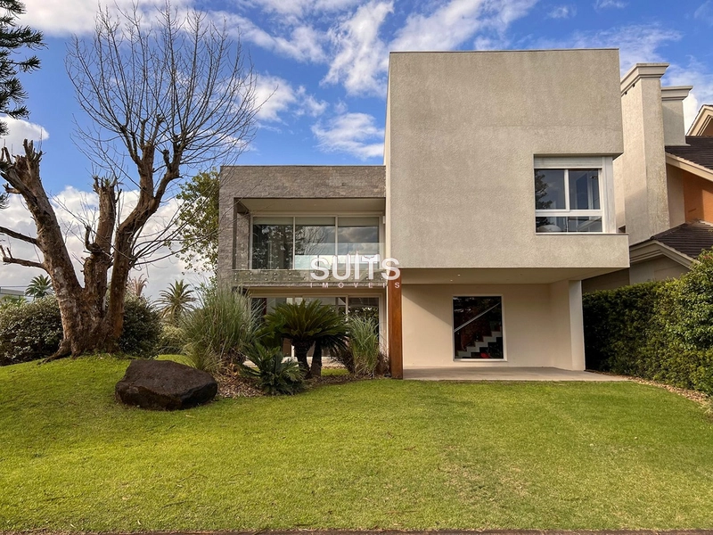 Sobrado de esquina à venda, em condomínio beira mar!: 2ª foto da galeria de imagens do imóvel