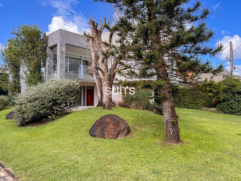 Sobrado de esquina à venda, em condomínio beira mar!: 3ª foto da galeria de imagens do imóvel