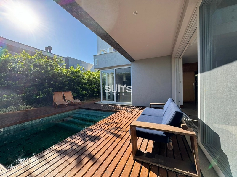 Sobrado de esquina à venda, em condomínio beira mar!: 12ª foto da galeria de imagens do imóvel