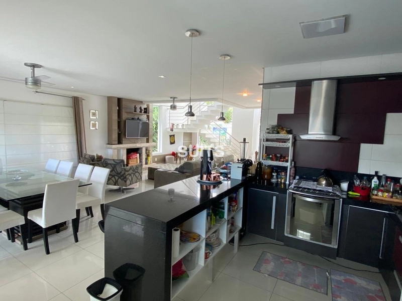 Sobrado beira lago à venda no condomínio Ventura!: 12ª foto da galeria de imagens do imóvel