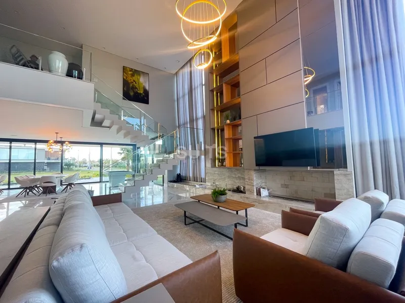 Espetacular mansão no Condomínio Sense: 3ª foto da galeria de imagens do imóvel