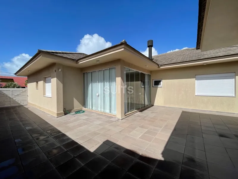 Casa em Atlântida à uma quadra da praia.: 23ª foto da galeria de imagens do imóvel