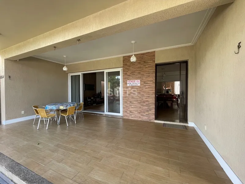 Casa em Atlântida à uma quadra da praia.: 6ª foto da galeria de imagens do imóvel