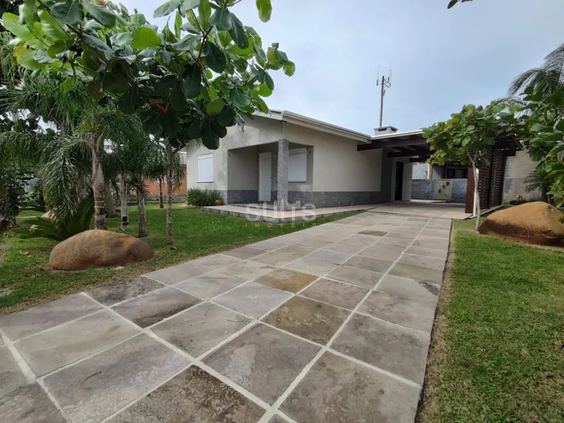 Ótima casa na praia da Maristela em Xangri-Lá: 2ª foto da galeria de imagens do imóvel