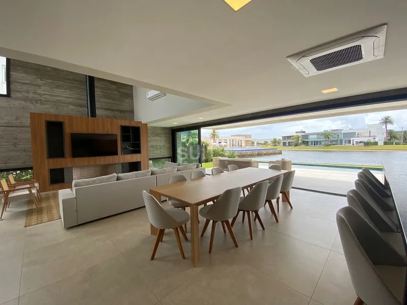 Sobrado de alto padrão beira lago no condomínio Enseada: 12ª foto da galeria de imagens do imóvel