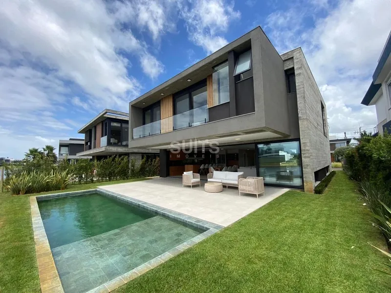 Sobrado de alto padrão beira lago no condomínio Enseada: 14ª foto da galeria de imagens do imóvel