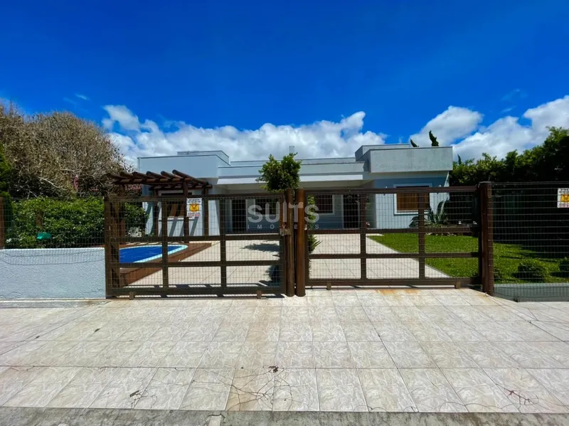 Excelente casa geminada na Praia da Maristela: 1ª foto da galeria de imagens do imóvel