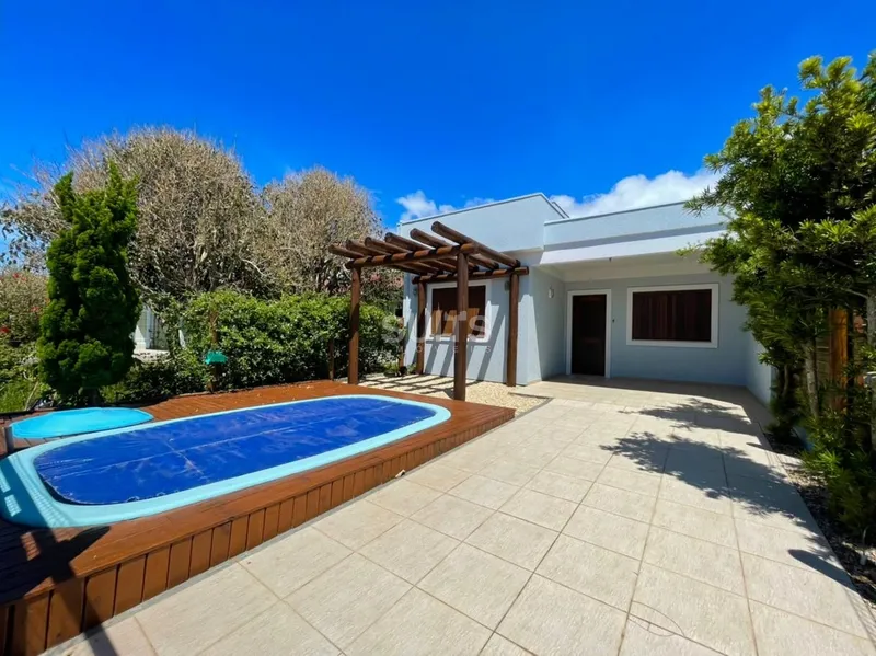 Excelente casa geminada na Praia da Maristela: 3ª foto da galeria de imagens do imóvel