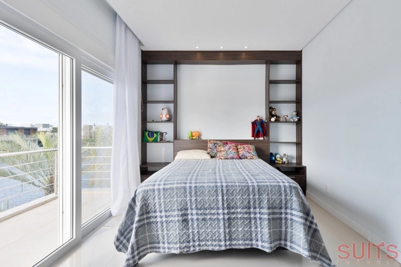 Lindo sobrado à venda no condomínio Enseada: 25ª foto da galeria de imagens do imóvel