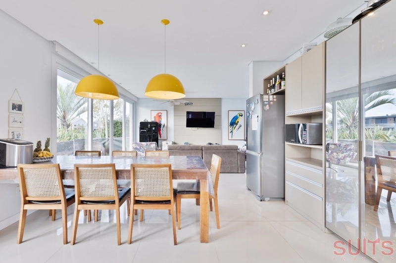 Lindo sobrado à venda no condomínio Enseada: 14ª foto da galeria de imagens do imóvel