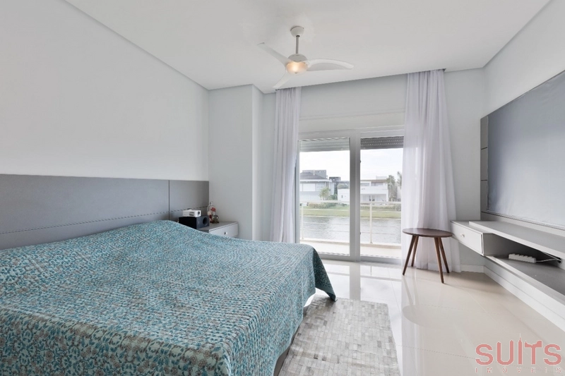 Lindo sobrado à venda no condomínio Enseada: 18ª foto da galeria de imagens do imóvel