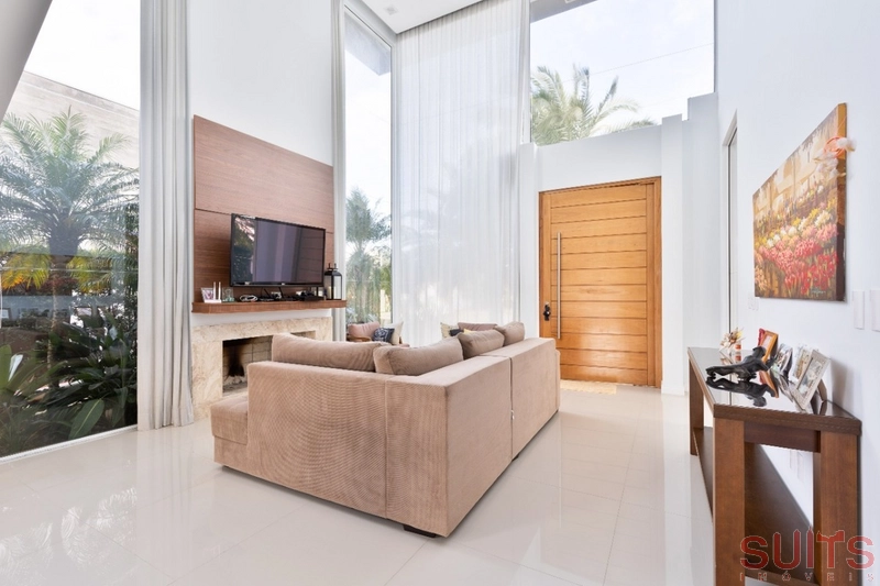 Lindo sobrado à venda no condomínio Enseada: 3ª foto da galeria de imagens do imóvel