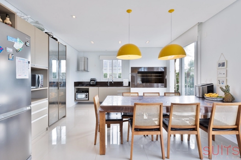 Lindo sobrado à venda no condomínio Enseada: 11ª foto da galeria de imagens do imóvel