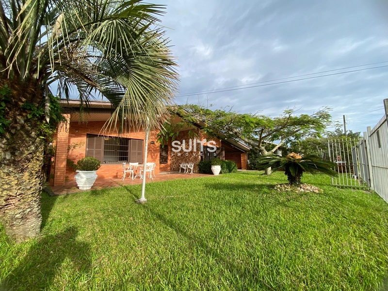 Excelente casa à venda em Atlântida: 3ª foto da galeria de imagens do imóvel