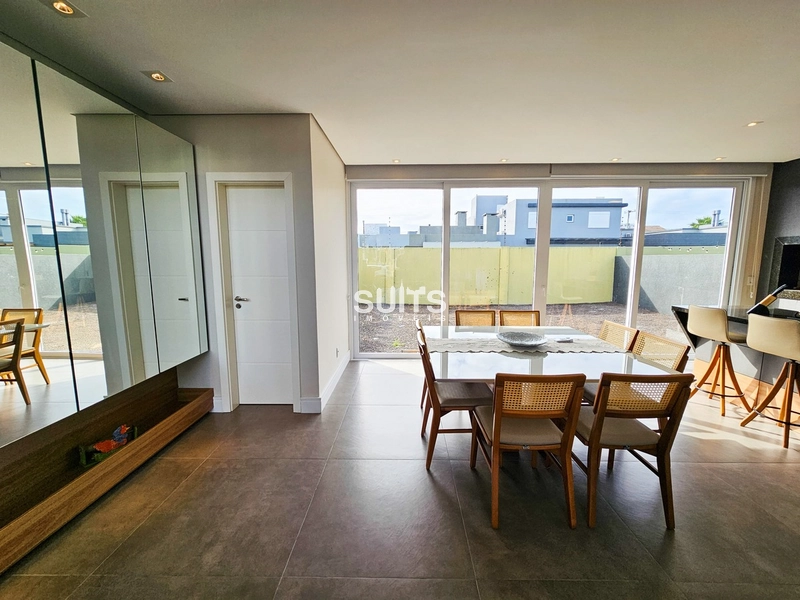 Excelente sobrado à venda no condominio Blue: 5ª foto da galeria de imagens do imóvel