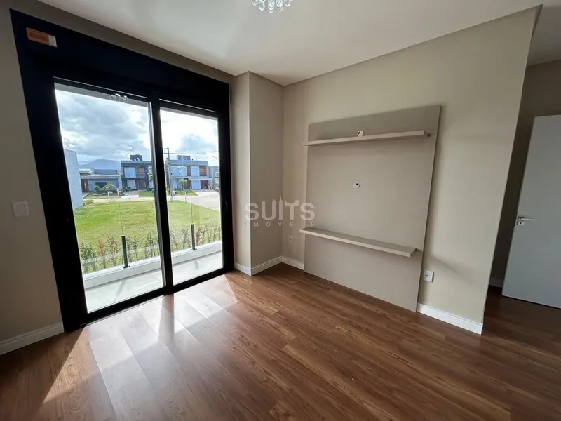 Excelente sobrado de esquina à venda no condomínio Blue: 23ª foto da galeria de imagens do imóvel