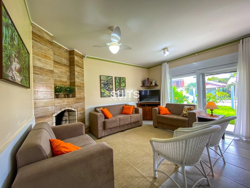 Excelente casa à venda próxima do mar no Centro de Xangri-Lá: 6ª foto da galeria de imagens do imóvel