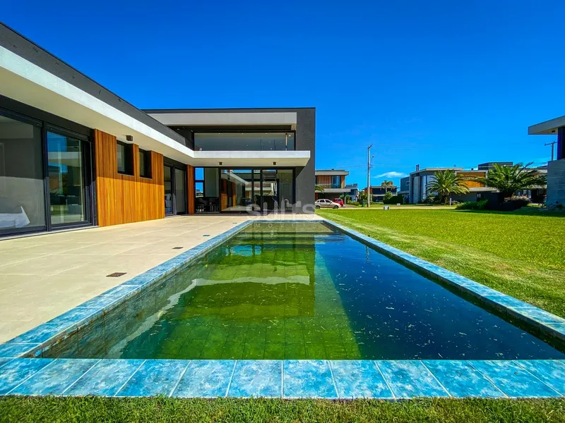 Casa finamente mobiliada e decorada à venda no condomínio Sense: 19ª foto da galeria de imagens do imóvel