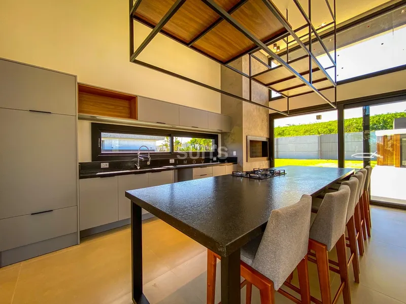 Casa finamente mobiliada e decorada à venda no condomínio Sense: 13ª foto da galeria de imagens do imóvel