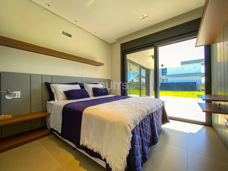 Casa finamente mobiliada e decorada à venda no condomínio Sense: 20ª foto da galeria de imagens do imóvel