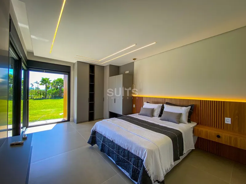 Casa finamente mobiliada e decorada à venda no condomínio Sense: 29ª foto da galeria de imagens do imóvel