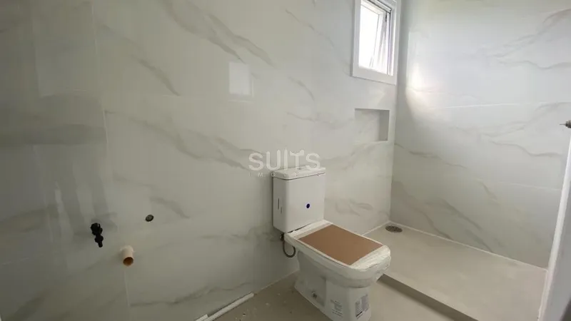 Lindíssima casa no condomínio Green Village: 7ª foto da galeria de imagens do imóvel