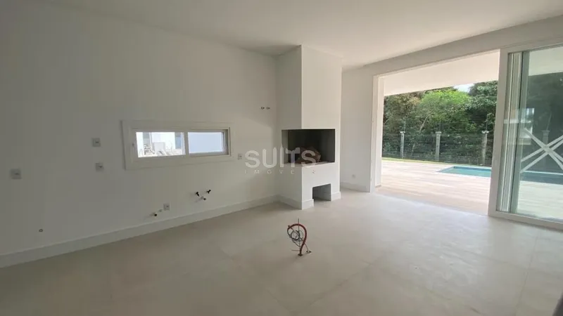 Lindíssima casa no condomínio Green Village: 3ª foto da galeria de imagens do imóvel