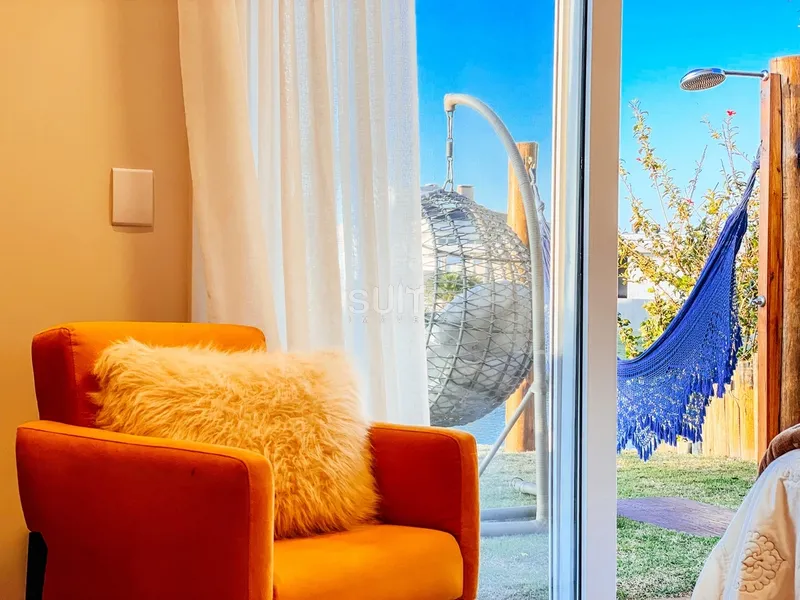 Incrível casa beira lago no condomínio Riviera: 41ª foto da galeria de imagens do imóvel