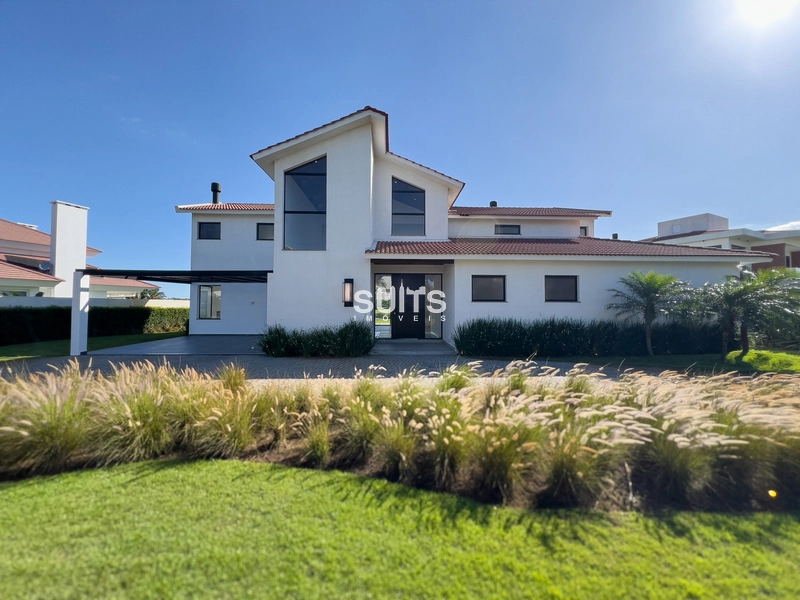 Excelente Sobrado à venda no Condomínio Green Village Golf Club: 1ª foto da galeria de imagens do imóvel