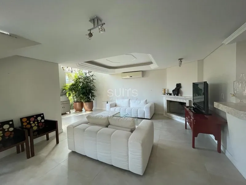 Linda casa à venda no condomínio Lagos Park em Atlântida: 3ª foto da galeria de imagens do imóvel