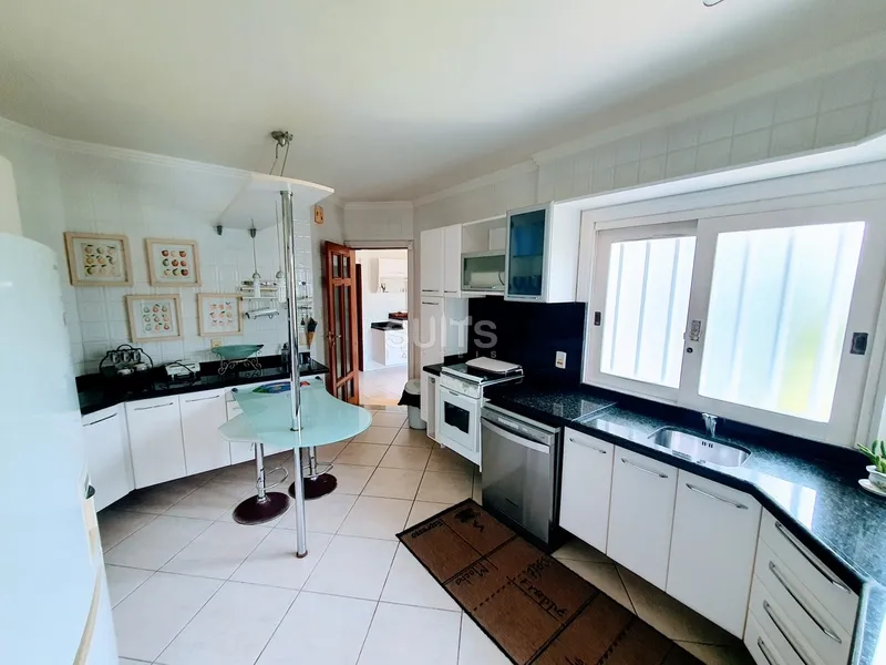 Mansão com excelente localização na praia de Atlântida em Xangri-Lá: 9ª foto da galeria de imagens do imóvel