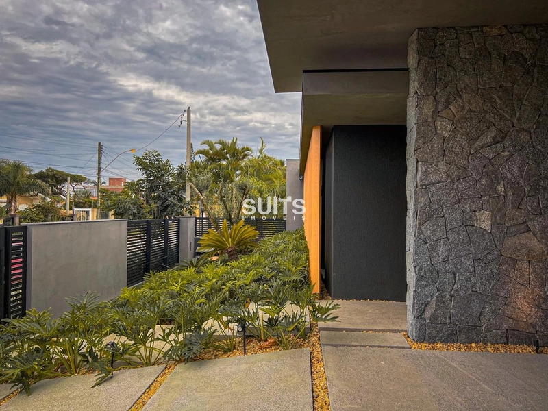 Belíssima casa à venda em Atlântida: 5ª foto da galeria de imagens do imóvel