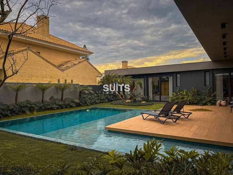 Belíssima casa à venda em Atlântida: 30ª foto da galeria de imagens do imóvel