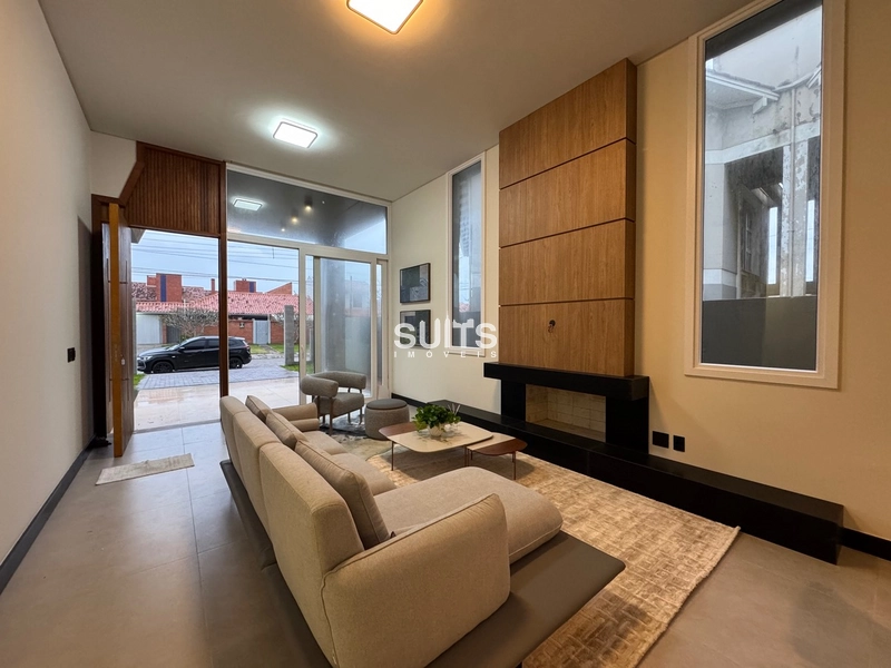 Excelente casa à 01 quadra do mar no Centro de Xangri-Lá: 6ª foto da galeria de imagens do imóvel