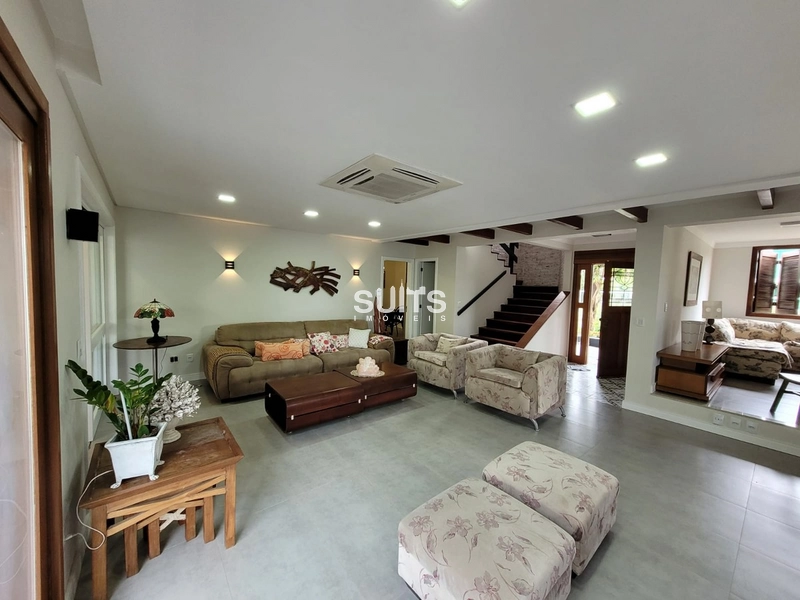 Excelente sobrado à venda em Atlântida: 12ª foto da galeria de imagens do imóvel