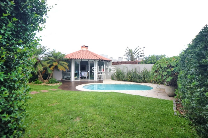 Excelente sobrado à poucos metros do mar no centro de Xangri-Lá: 12ª foto da galeria de imagens do imóvel