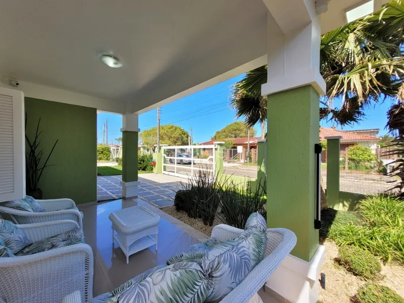 Incrível casa de alto padrão na praia de Noiva do Mar em Xangri-Lá: 3ª foto da galeria de imagens do imóvel