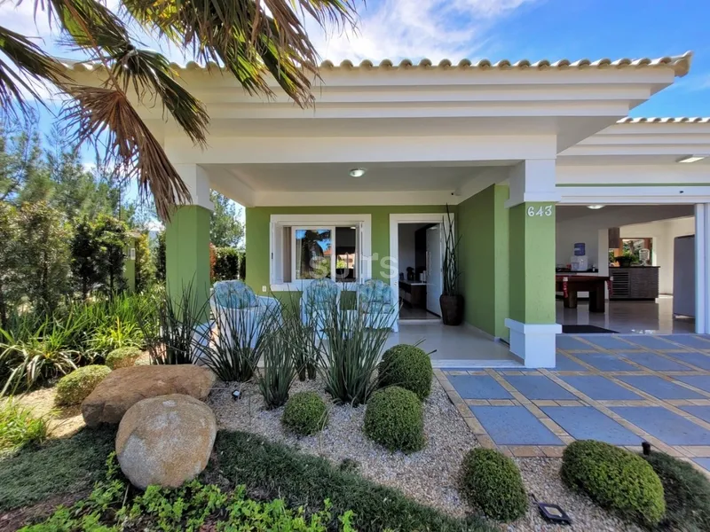 Incrível casa de alto padrão na praia de Noiva do Mar em Xangri-Lá: 2ª foto da galeria de imagens do imóvel