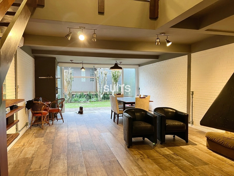 Excelente sobrado próximo ao mar: 7ª foto da galeria de imagens do imóvel