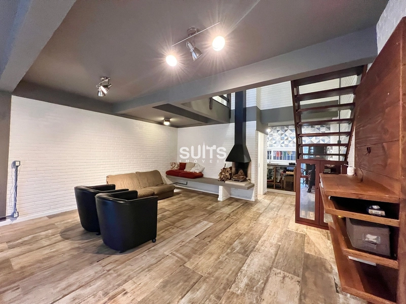 Excelente sobrado próximo ao mar: 1ª foto da galeria de imagens do imóvel